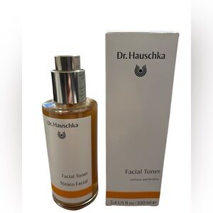 Dr. Hauschka Facial Toner - 3.4 oz/100 ml.
Exp 01/2027